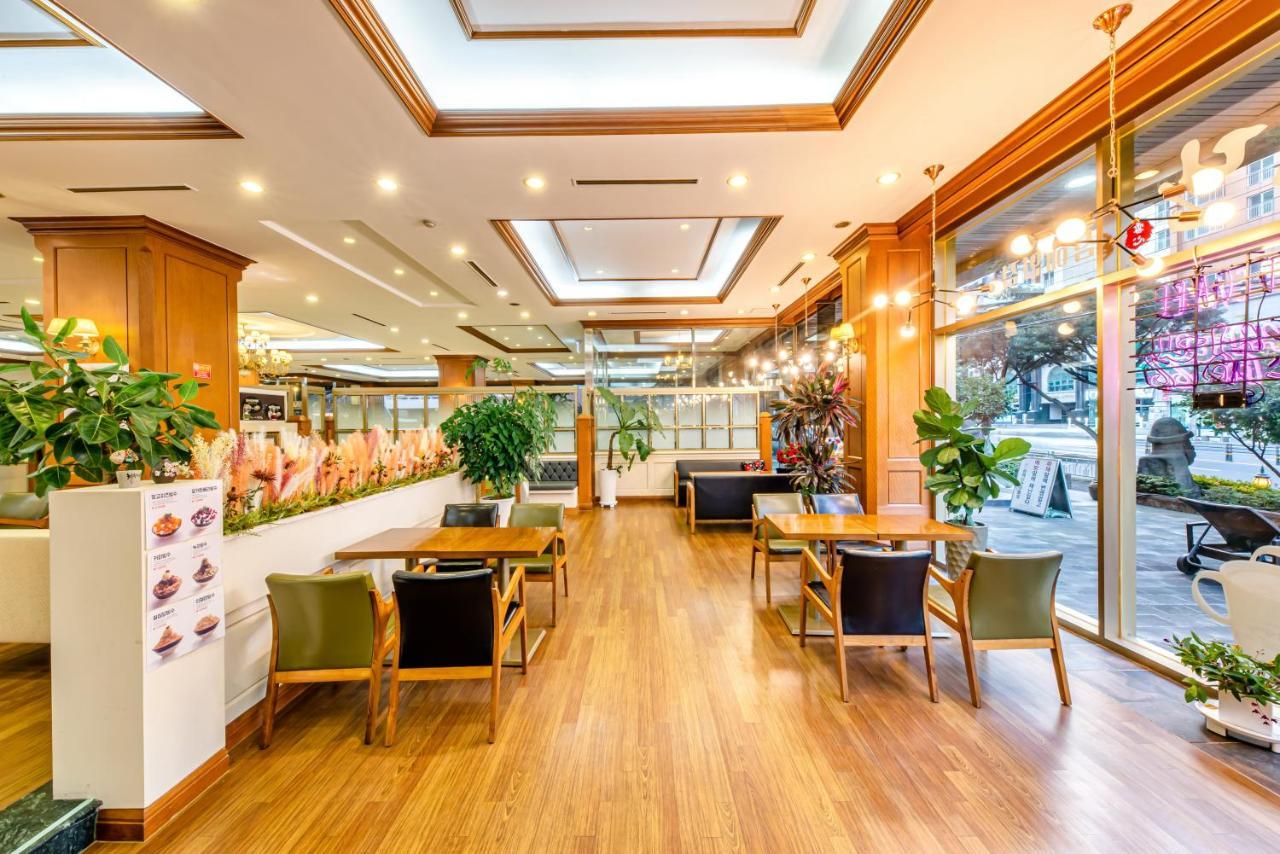 Samhaein Tourist Hotel Jeju Exterior foto